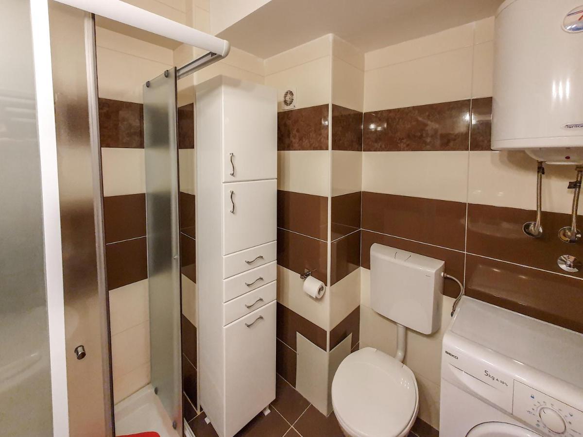 Apartman Cvejic - Suncani Apartmani เบรอเซเช ภายนอก รูปภาพ