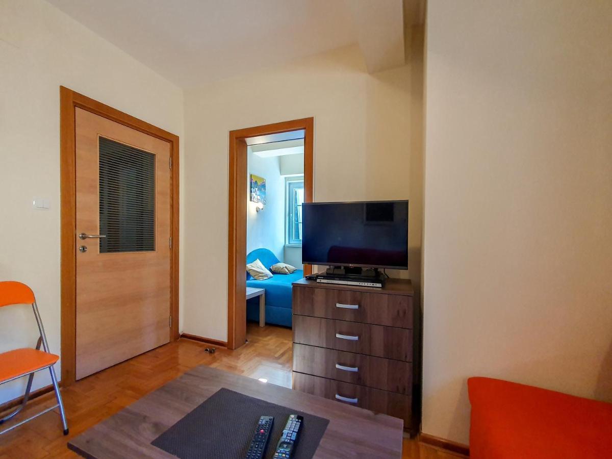 Apartman Cvejic - Suncani Apartmani เบรอเซเช ภายนอก รูปภาพ