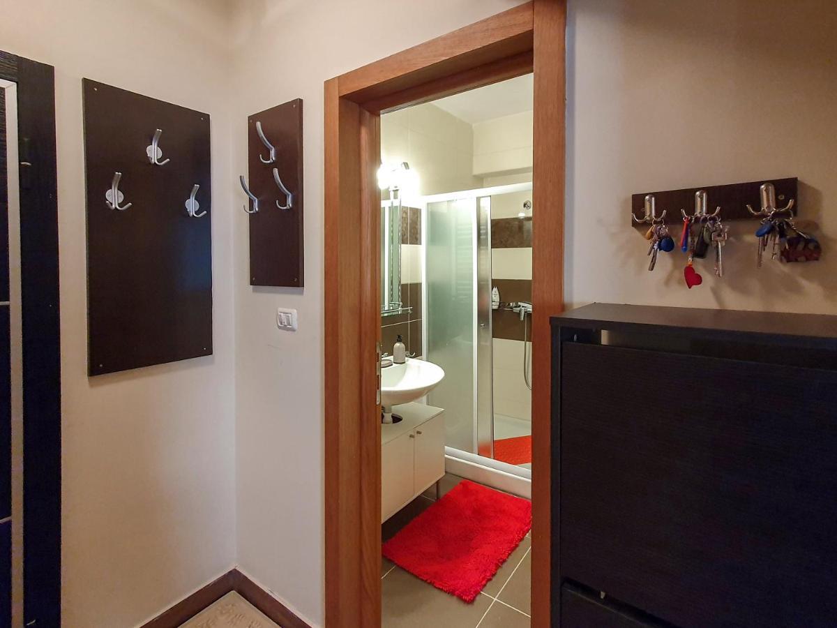 Apartman Cvejic - Suncani Apartmani เบรอเซเช ภายนอก รูปภาพ